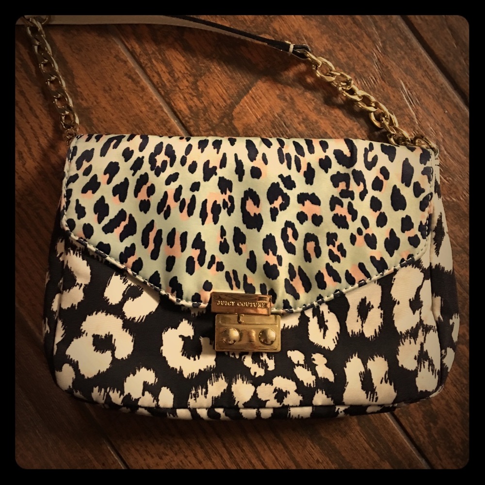 Juicy Couture cross body. Rosewood.